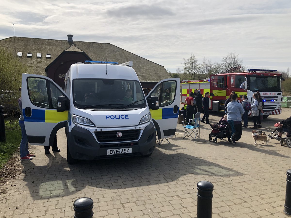 Our officers were delighted to attend Summerhill, along with colleagues from <a href="/ClevelandFB/">ClevelandFB</a> today.
Great to speak to visitors about our work to tackle rural and green space ASB, arson &amp; littering-which all affect our wildlife.

See you again soon!

<a href="/ClevelandPolice/">Cleveland Police</a> 
<a href="/HpoolCouncil/">Hartlepool Borough Council</a>