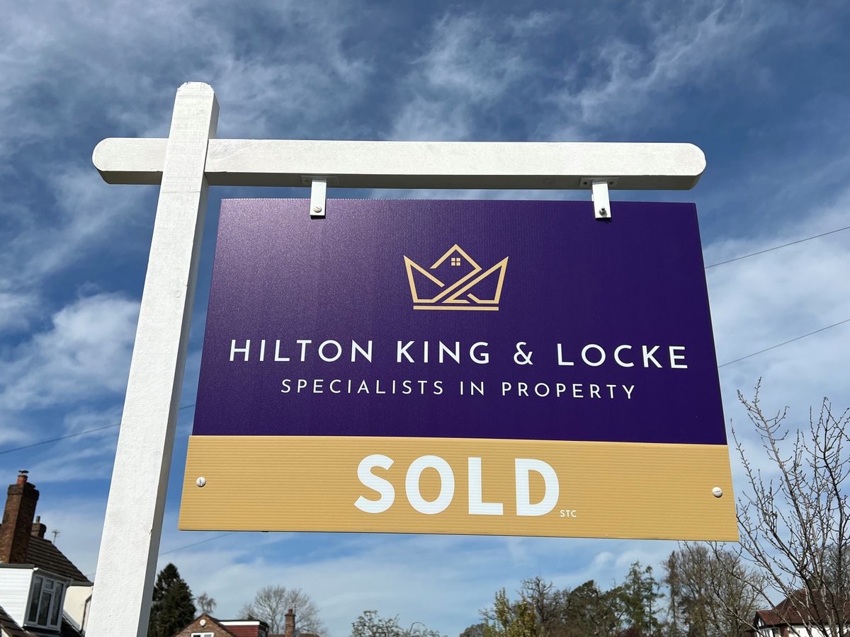 ... and they are up! 😍