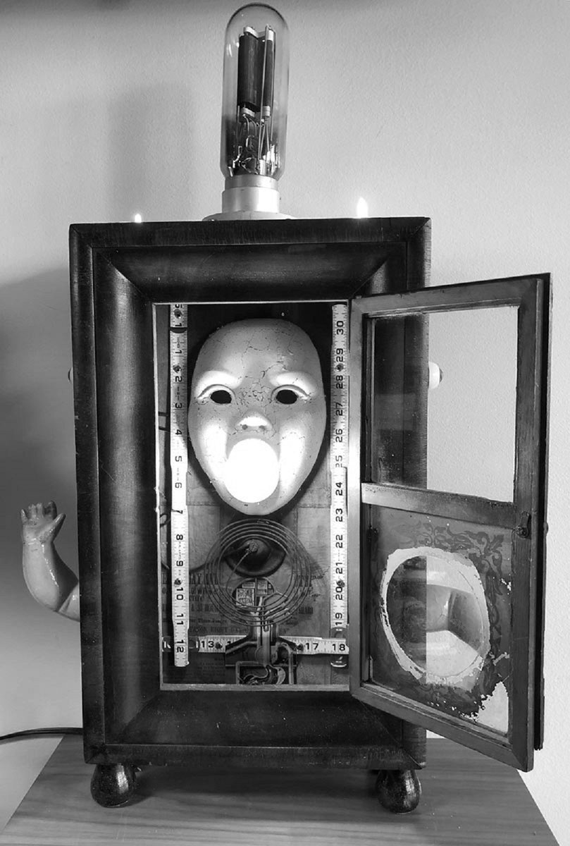 GalleryUnruly's tweet photo. Mother's Little Helper by local SLC artist @vincentmattina is now at Unruly Gallery. https://t.co/4nwGI5A8HJ