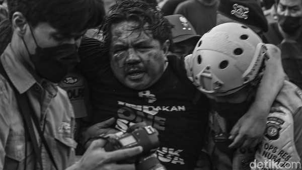 Hukum rimba berlaku bagi yang kebal hukum
#adearmando