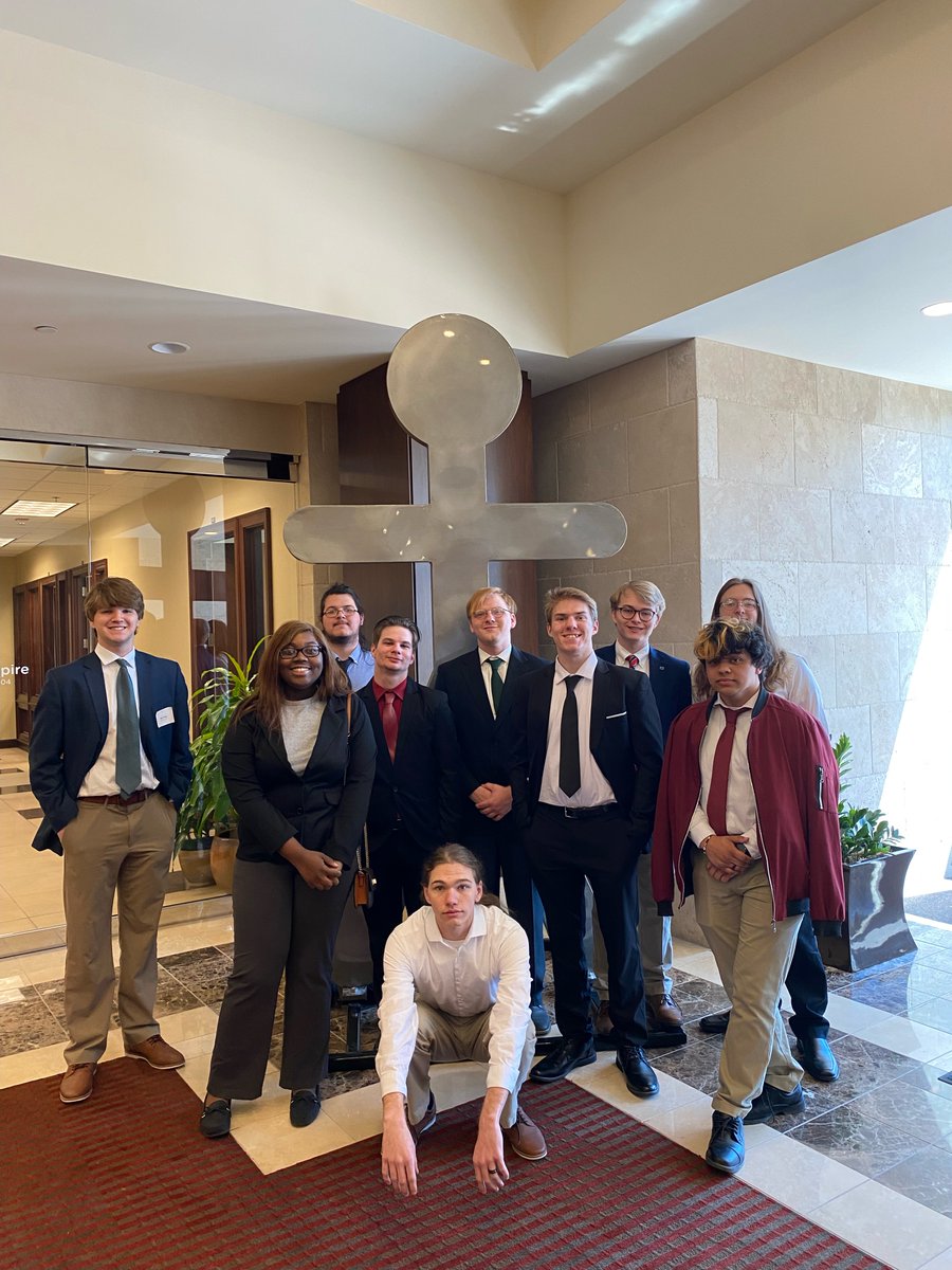 basecampcoding's tweet image. Students from Base Camp toured the headquarters of C Spire in Ridgeland. The students were introduced to a few of the team managers and interviewed for internships. We wish them good luck as they are considered for the opportunities. Thank you @CSpire! #MSCodes