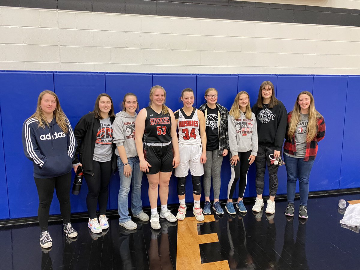 Yesterday was another cool day for our program. Jennah and Hack were able to put on their Husky jerseys one more time and play in the Larry Niemeyer Senior All Star Game at Kirkwood in Cedar Rapids. 

Great to watch them compete on the court one more time.