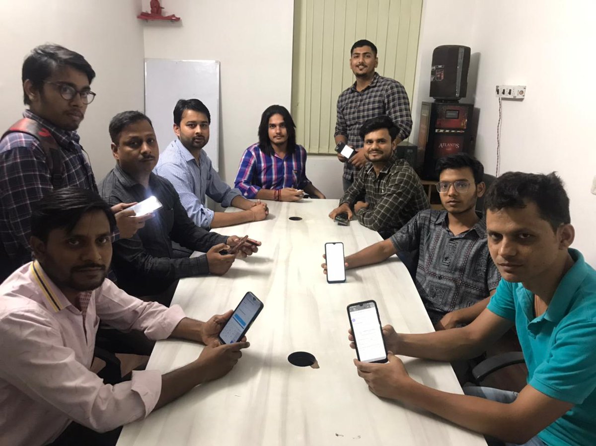 sagardixit_bjp's tweet image. @shivansh_sh
अपने कार्यालय Graphhene Software Pvt Ltd में सहकर्मियों के साथ माइक्रो डोनेशन अभियान पर चर्चा की और सहयोग की भावना के साथ राष्ट्र निर्माण के लिए विचार-विमर्श भी हुआ। सभी सहकर्मियों ने बहुमूल्य योगदान दिया।
#MicrodonationBJP
#BJPNoidaSocialMediaTeam
#Graphhene