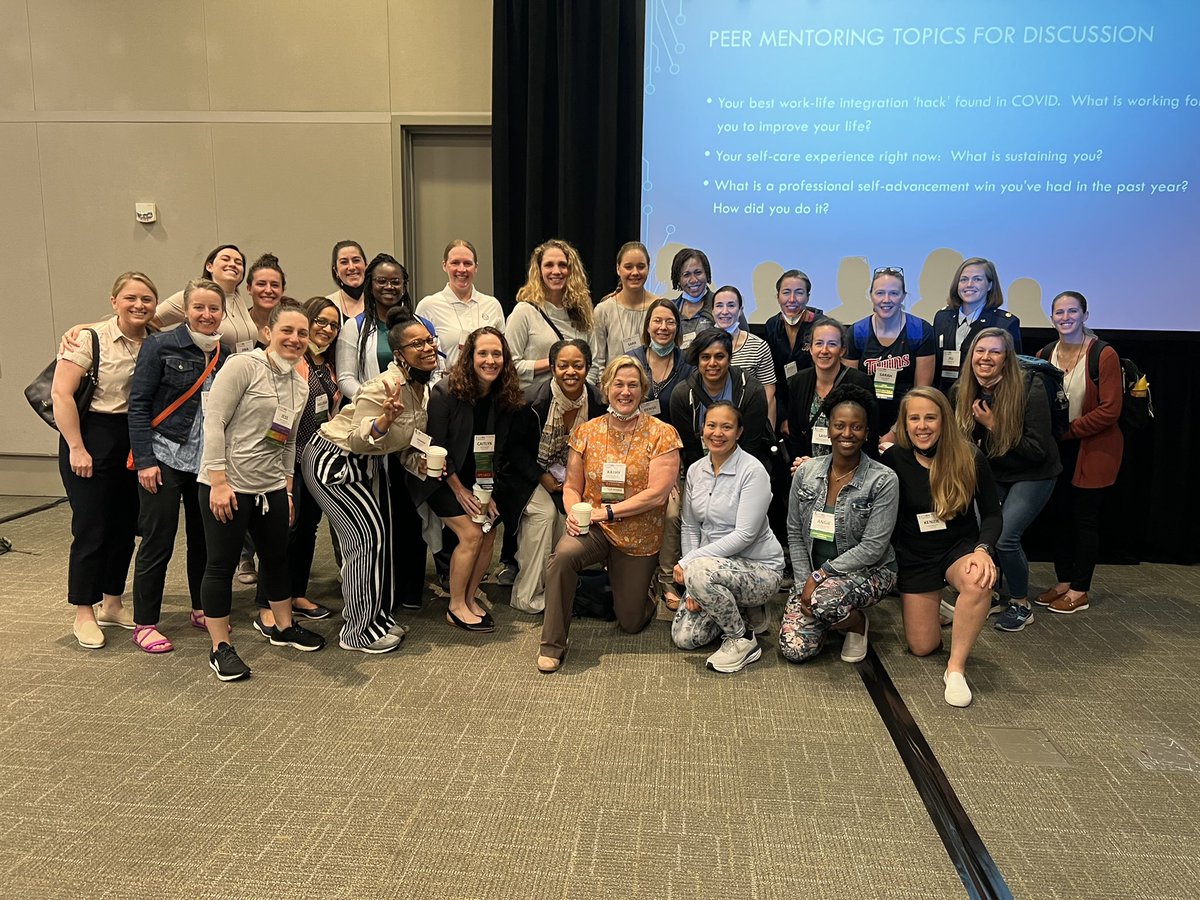 CaitlynMooneyMD's tweet photo. #will icl #amssm2022 so many outstanding women leaders. thanks for the session .

#WomenInMedicine #womeninsports #sportsmedicine https://t.co/02hbAgkWbM