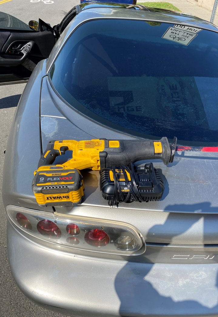 Glendale PD on Twitter "🚨Catalytic Converter Theft Attempt Male