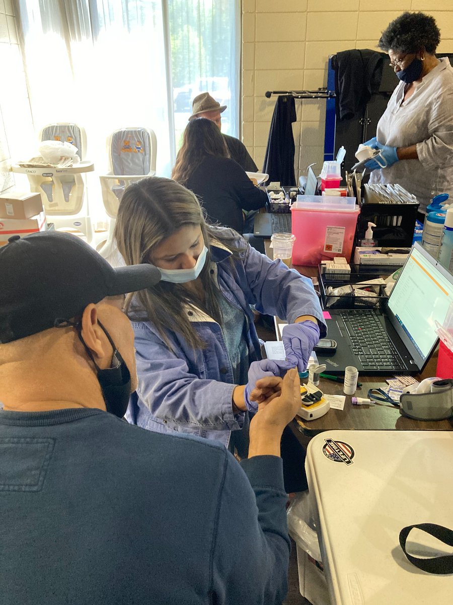 arcommorg's tweet photo. #PineBluffAR, need to get your blood pressure or cholesterol checked? Get a diabetes check? COVID booster?
We got you covered today with @ARMinorityHealt 
Swing by our #COVID19 vax &amp; wellness clinic,
Neighbor To Neighbor, 1419 S Pine St, Pine Bluff
Apr 11, 11am - 2pm https://t.co/noK6Loo672