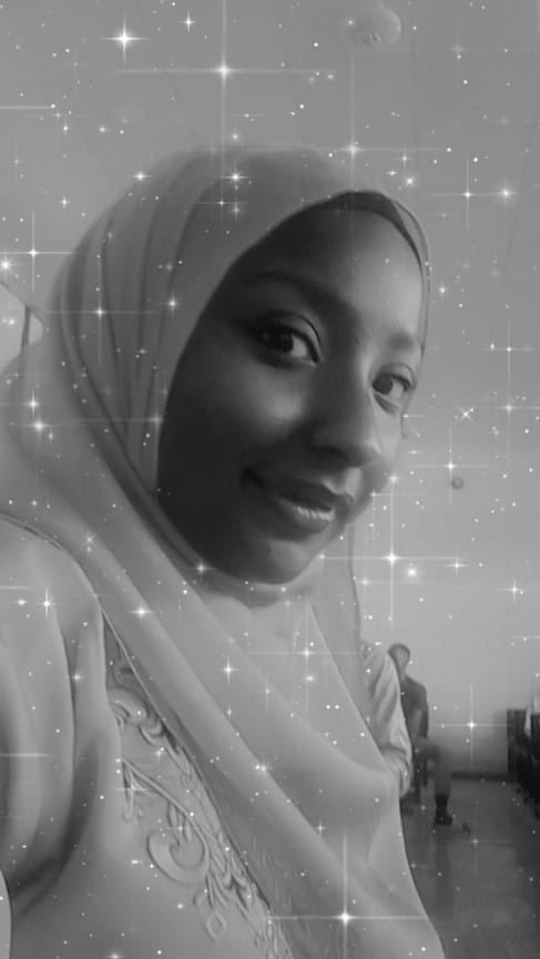 ibratom69's tweet image. Its my Daughter's Birthday. I pray that Allah will continue to grant her heart desires (Amin)