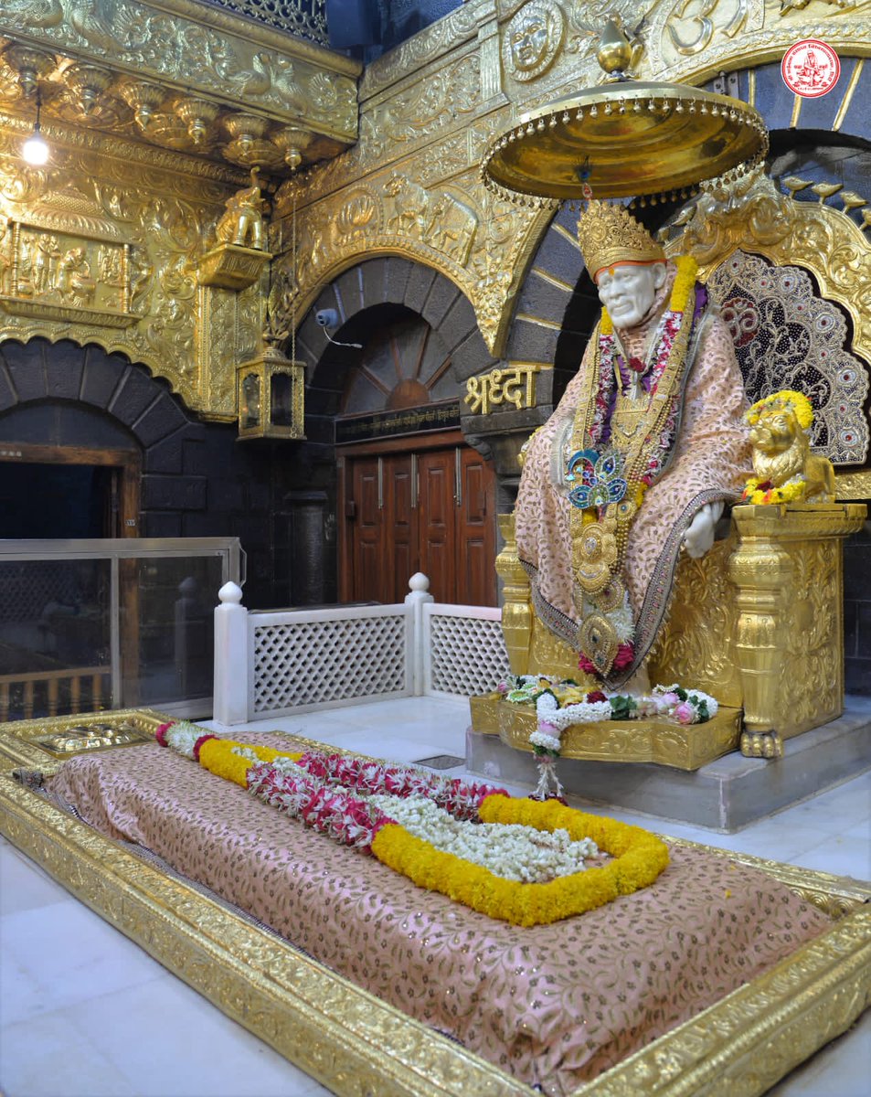 SSSTShirdi's tweet photo. *श्री साईबाबा संस्थान विश्वस्त व्यवस्था,शिर्डी*                          *Shri Saibaba Sansthan Trust, Shirdi*
 *आरती :- धुपारती*
 *सोमवार ११ एप्रिल २०२२*
  *Aarti : - Dhoopaarti*
  *Monday 11 April 2022* https://t.co/apbXbu7K3D