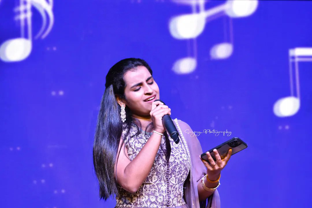 Sanju_designs's tweet photo. @sivaangi_k at #Coimbatore photographs (Set1). #Sivaangi #sivangi #Shivangians #Ashangi #Tvh #Summernight #photography #Singing https://t.co/mbydQv962I