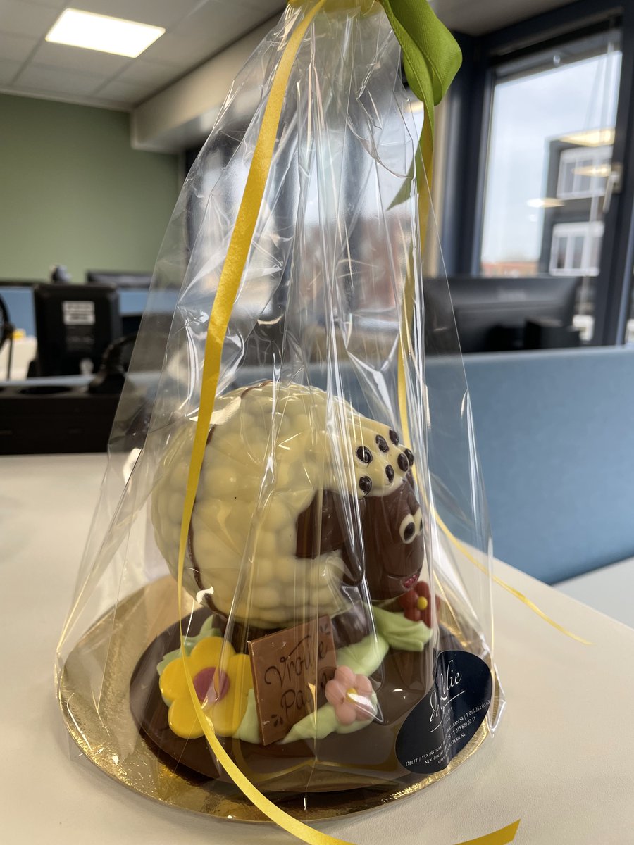 Dag twee bij mijn nieuwe werkgever <a href="/Bexter/">Rebecca</a> wat een feest!