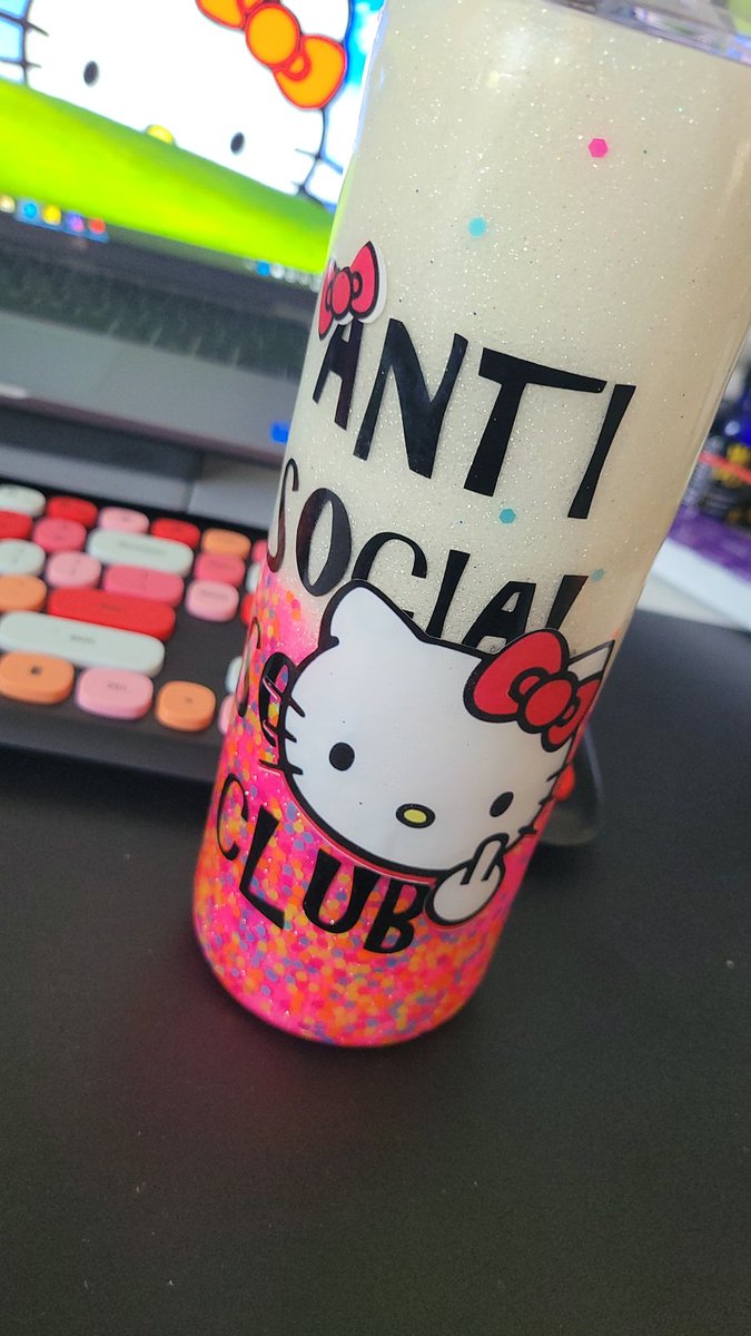 MzPMiLLioN's tweet photo. I coulda stayed in bed fr #goodmorningtho #coffeesready https://t.co/5QjYqNQ9KN