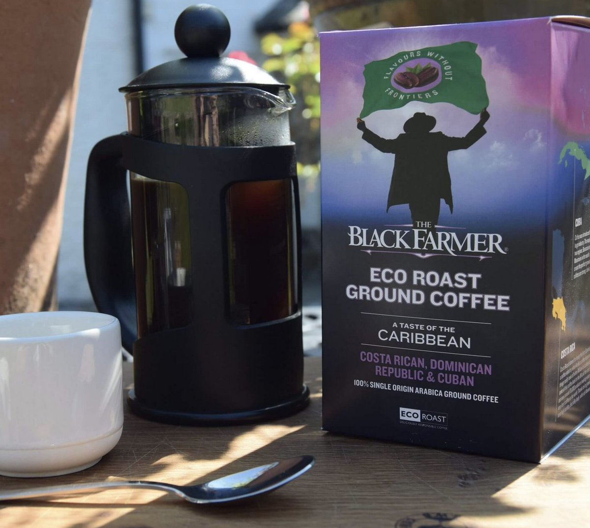 FlavourPost's tweet photo. Need a Monday pick-me-up ☕? Why not try @theblackfarmer 's Eco Roast Coffee with a wonderful selection of Costa Rican, Dominican Republic &amp; Cuban 100% single origin Arabica ground coffee. Available now!

#mondays #coffee #pickmeup #theblackfarmer #ecoroast #arabica  #discover https://t.co/VCbbT8AmDe
