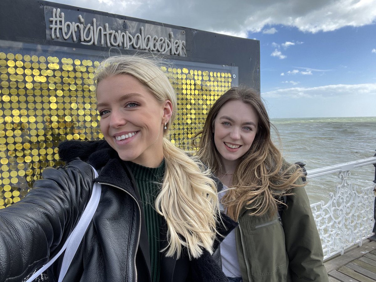 Steph_L_Holmes's tweet photo. Back to work today after a lovely few days at #BrightonSEO. Some amazing talks, great company and a lot of food and drink 🥂 Can’t wait to put some things I learnt into practice. Thanks for experience @evolved_search https://t.co/I5jhvnjHl6