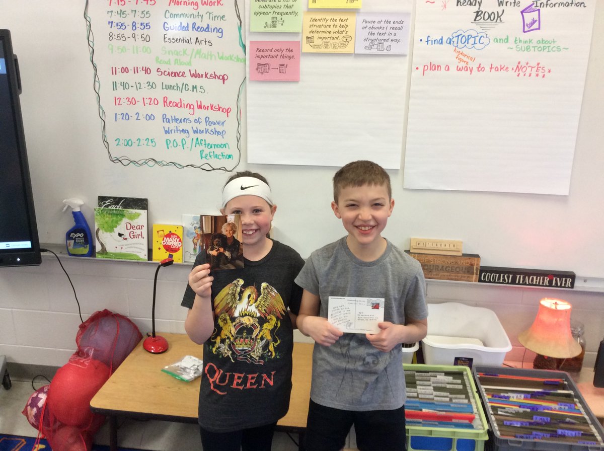 heritage_elem's tweet photo. Some of our 4th graders wrote to their favorite authors and received letters back!  This made their day! Thank you @KateDiCamillo and Phillis Reynolds Naylor!  We love reading your books! https://t.co/JiS95Iomzn