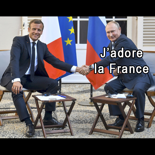 meme_ec's tweet photo. The two candidates for the French Presidency sportively shake hands before the second round of elections.
#Election2022 #presidentielles2022 https://t.co/uaxaKM3SzU