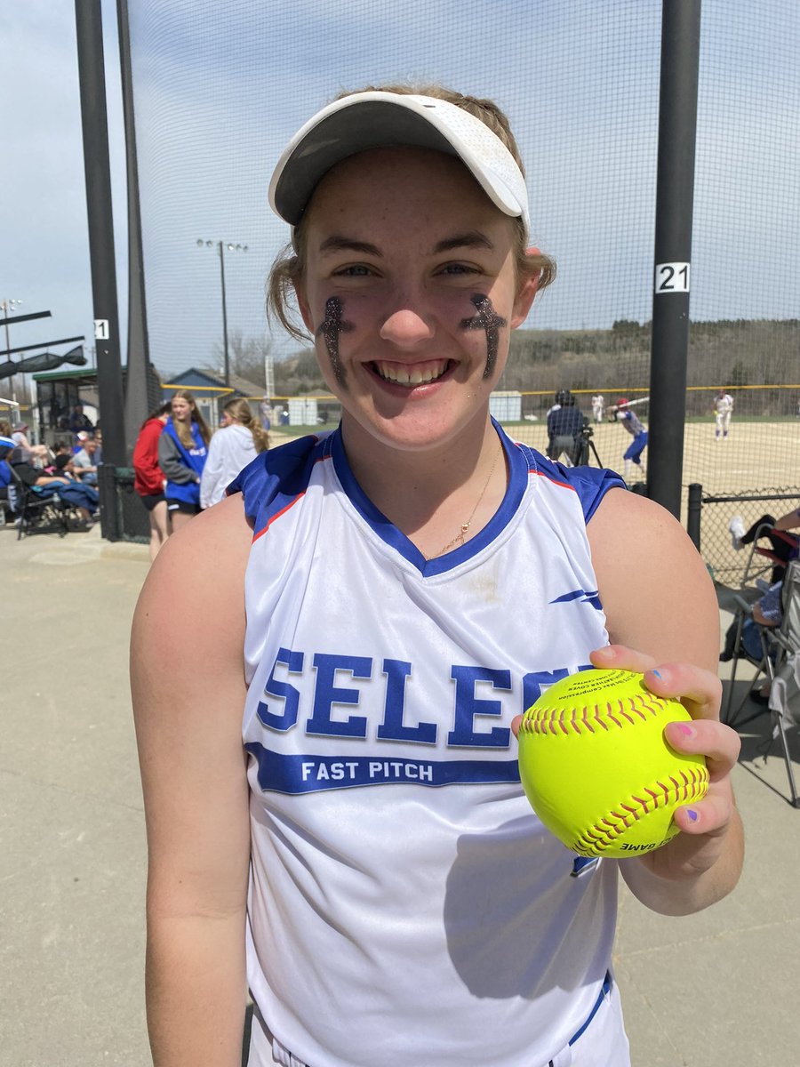 Select Fastpitch 16U Morris tweet media