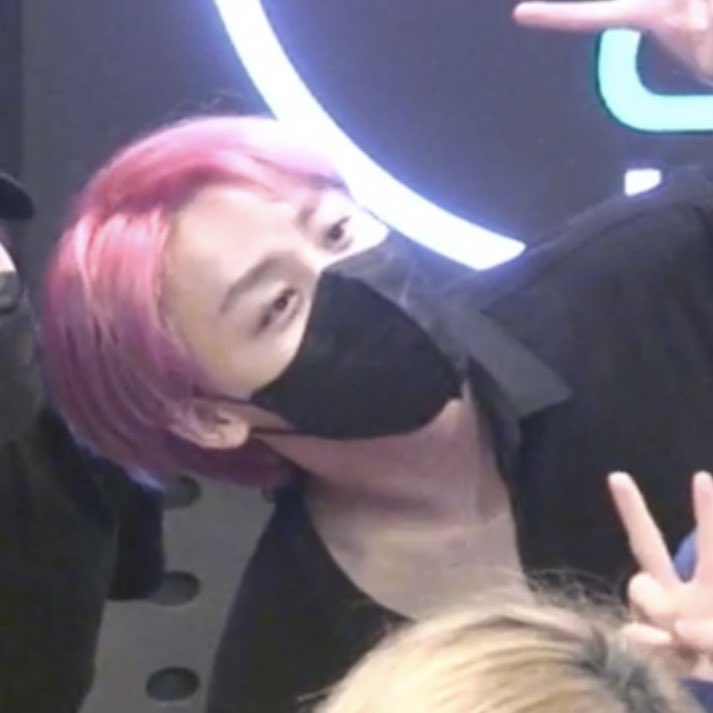 Jangjun_LQ's tweet image. 핑머 너무 달달하다

#골든차일드 #GoldenChild
#이장준 #JANGJUN