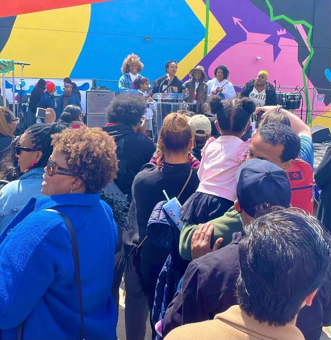 BuildingBack_US's tweet photo. This past weekend we joined @sistascotus and our partners in a block party celebration for the historic bipartisan confirmation of Judge Ketanji Brown Jackson.

Judge Jackson will be the first Black woman to serve on our Supreme Court. https://t.co/MrGHzv9N7h