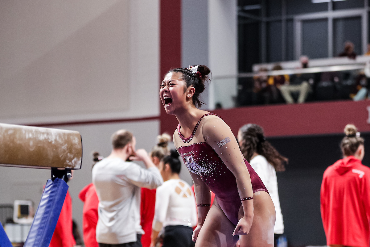 Minnesota Women’s Gym tweet media