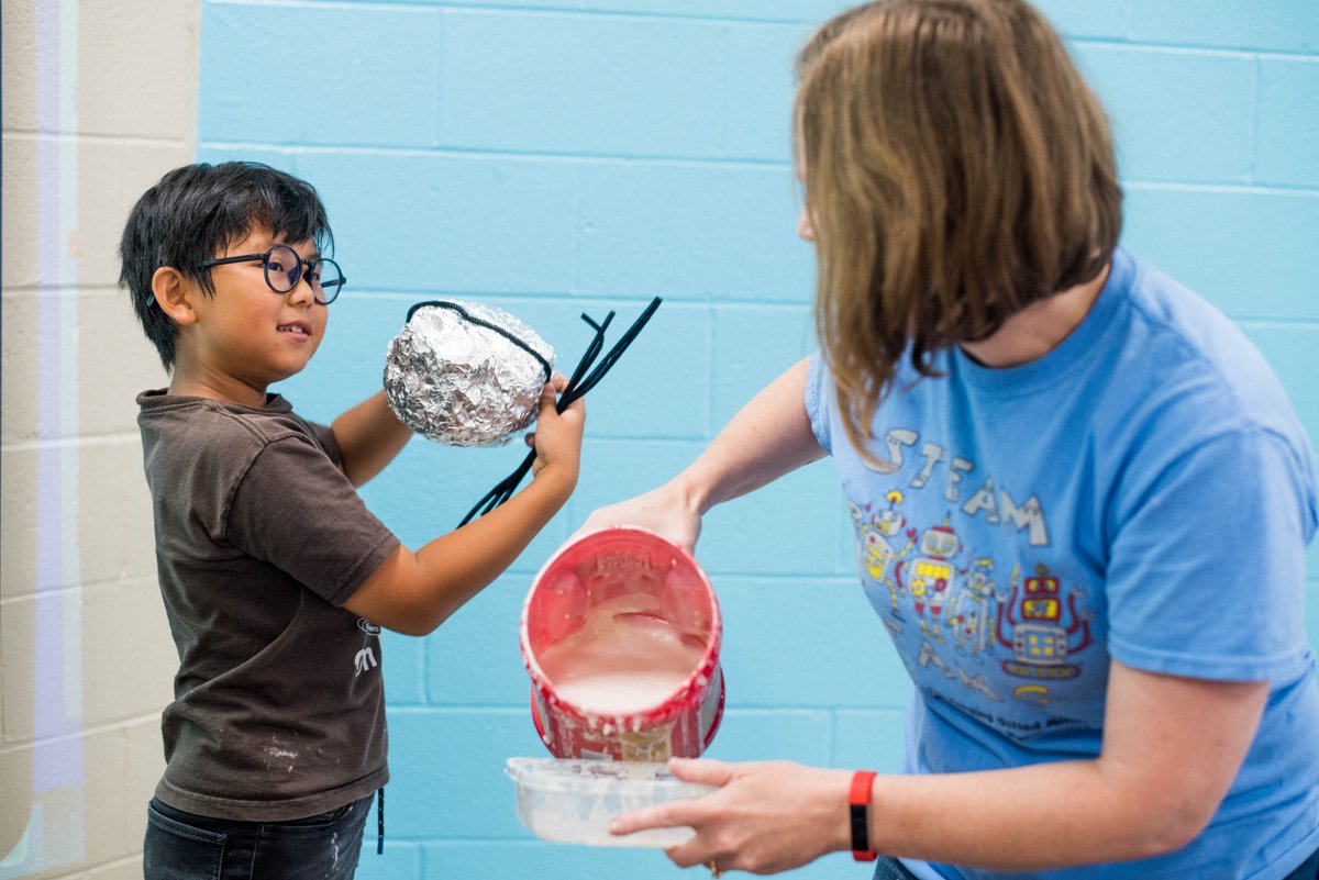 tupeloschools's tweet photo. Weekly summer camps are returning in June! 34 options are available, and @PierceStTPSD will host all camps for kids entering kindergarten through 8th-grade. Kids can do 1 camp or up to 4. Prices start at $90. Sign up now at the link below. #TPSD 

🎥: https://t.co/UcgFBQjhTH https://t.co/JBLPzJjVDl
