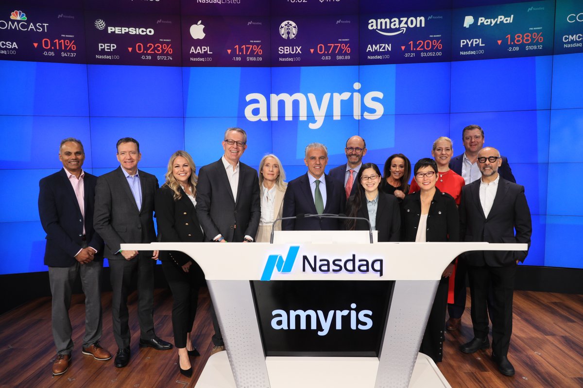 NasdaqExchange's tweet photo. Welcoming @Amyris to the @Nasdaq Opening Bell! 🛎✨

$AMRS is a science and technology leader in the research, development and production of sustainable ingredients for the clean health &amp; beauty and flavors &amp; fragrances markets. #TeamAmyris #NasdaqListed https://t.co/OdomWGYOW4