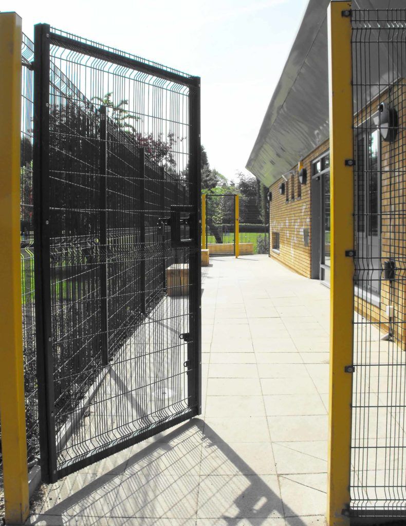 CLD_Fencing's tweet photo. Any secure site needs a route for ingress and egress! 

Our LockMaster Swing Gates are a great addition to your perimeters: https://t.co/tZKxNvZffT

#swinggate #swing #gates #securesite #sites #protection #siteprotection #physicalsecurity #securitynews #gate #lockmastergate https://t.co/NXhy8PTlkG