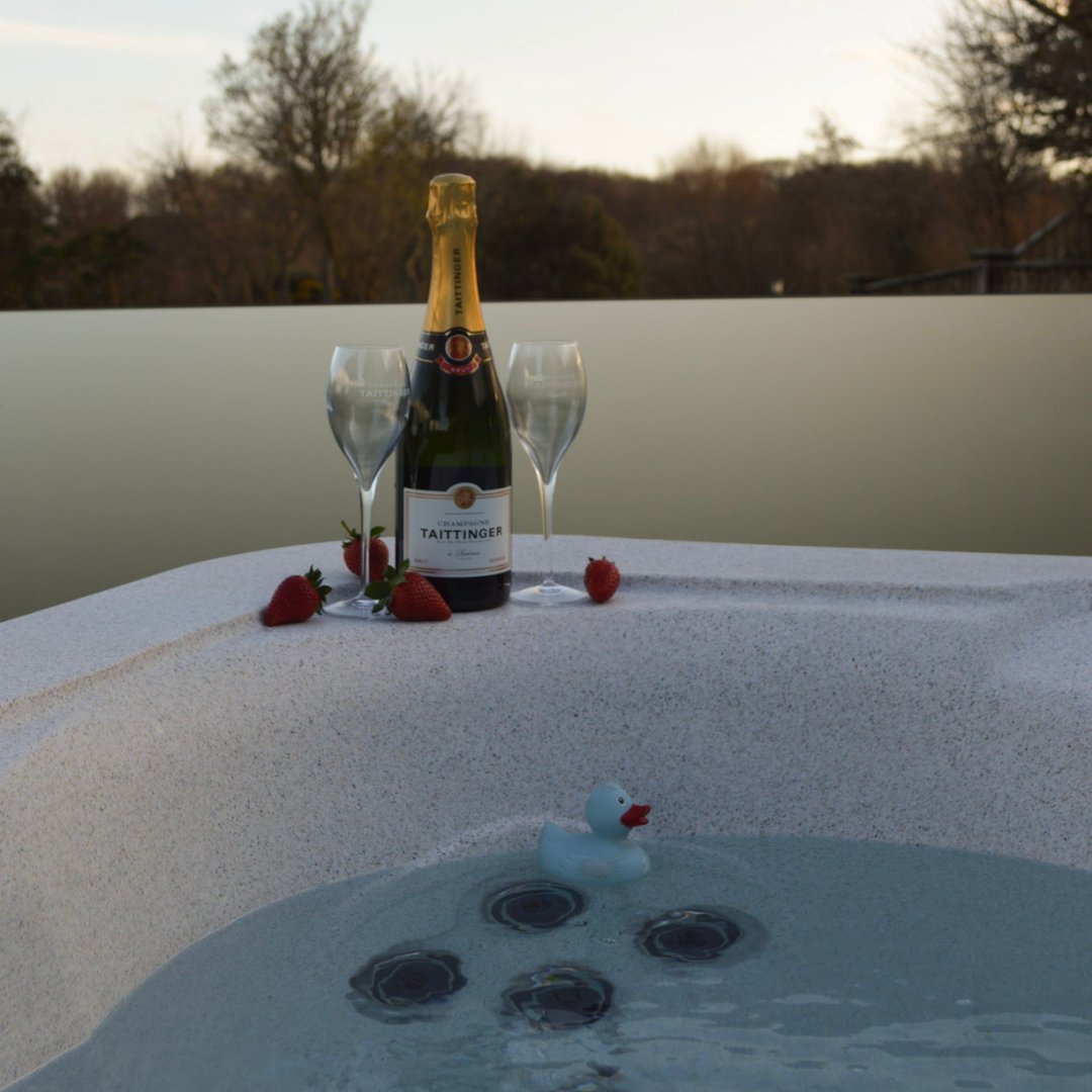 A hot tub and a bottle of fizz... name a better combo 🍾
​
​Whether it's a group getaway, family staycation or a romantic mini break for two, soak up the coastal views from your own private hot tub.
​
Book your Bungalow Suite: seaham-hall.co.uk/sleep/bungalow…