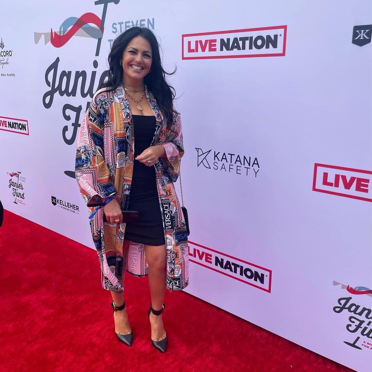 KatanaAlexander's tweet photo. It was an incredible and memorable Grammy event with @IamStevenT all for an amazing cause benefiting @JaniesFund with the best performances by Steven Tyler and my girl @JessieJ! 🤩 #janiesfund https://t.co/w8bXbvk4oN