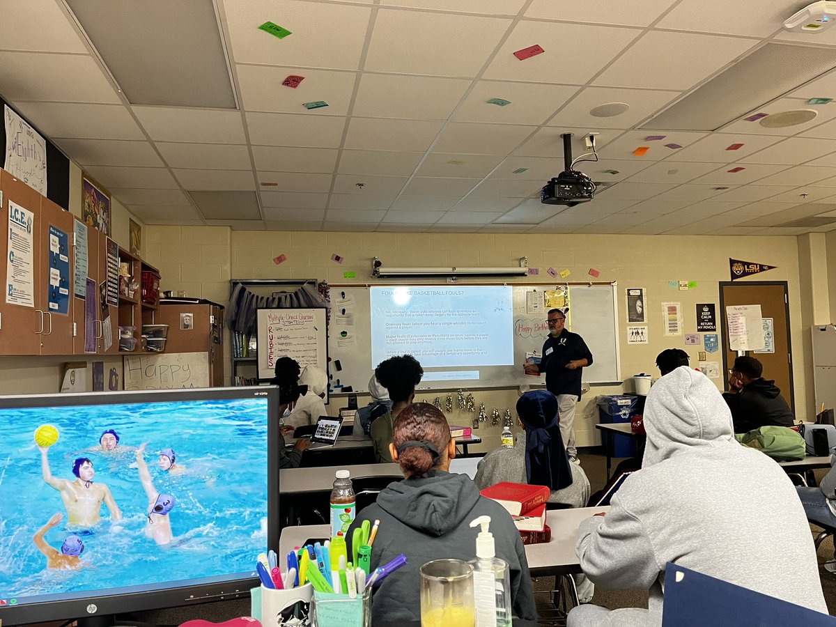 BuffaloSwim's tweet photo. Thank you, Coach @colbythames for the #WaterPolo Crash Course! Your extensive experience is valuable & so appreciated as we plan for our inaugural year of Water Polo as a @uiltexas official sport in @FBISDSports #Growth #WaterSafety #WaterBuffalos #Community https://t.co/2sBbWqvwuC