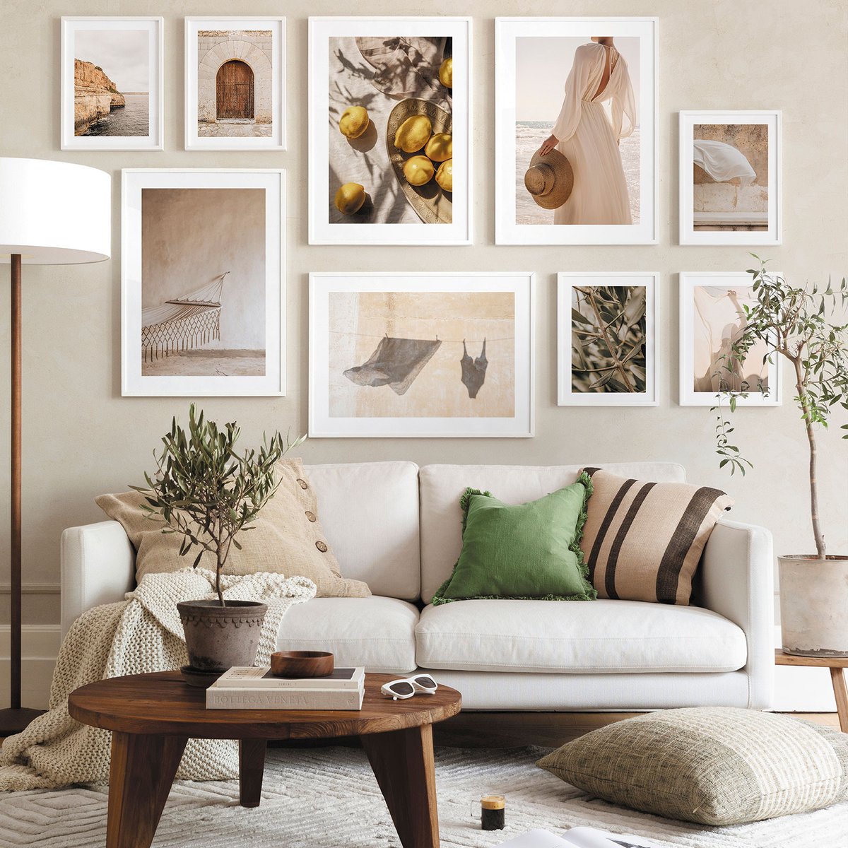 InteriorDesign9's tweet image. RT TheIDClondon &quot;RT @idealhome: Budget living room ideas – 10 ways to update living space without splashing the cash trib.al/avjz82j https://t.co/h0brXrcMFH&quot;