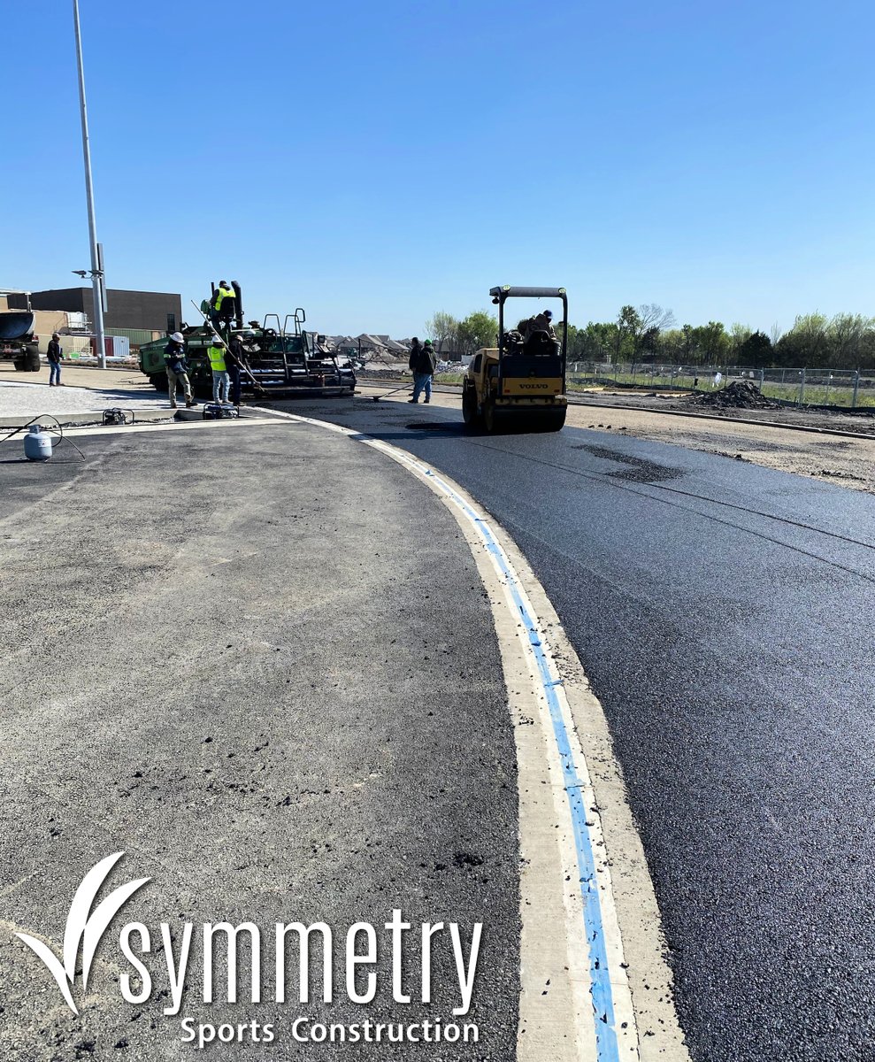 Symmetry_Sports's tweet photo. Symmetry's crews made a lot of progress on the #track last week @CrandallMiddle!  We can't wait to share the final results! 😎
#workinprogress #symmetry #symmetrysports #sportsconstruction #construction #syntheticturf #trackandfield #studentathletes @OfficialCISD https://t.co/4YDrG4RfPW
