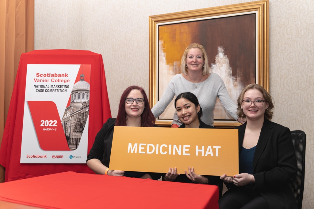 MHCollege's tweet photo. NEWS: Business students travel to Montréal to compete in national marketing competition.
Read More: https://t.co/WEXCKt8B17
#mhc #medicinehat #medicinehatcollege #vaniercasechallenge https://t.co/iYKv13IoqD