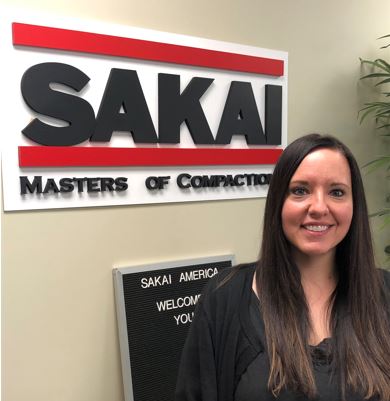 sakaiamerica's tweet photo. Help us welcome Holli Reese to the Sakai America team as Sales Support Representative. She comes us to us with several years in heavy equipment manufacturing, so will keep our sales team in line!
#atSakaiHolliisincharge
#mastersofcompaction https://t.co/ObbHp6Gdd2