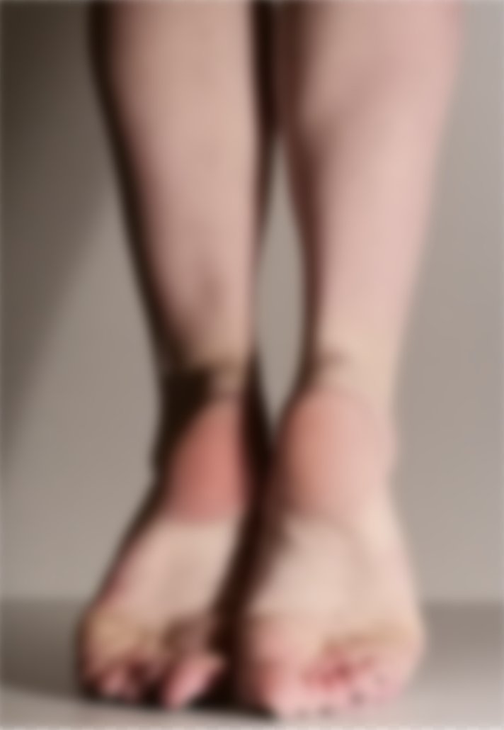 Scifeet's tweet photo. Dm to unlock this beauty 🖤
#payforplay #Feet #feetworshi̇p #moneymiss #picoftheday #soles #feetsoles #legs #toes #bendtoes #flexiblefeet #dancerfeet #gymnastfeet #feetseller #feetcum #feetvideos https://t.co/HPZakwxyfN
