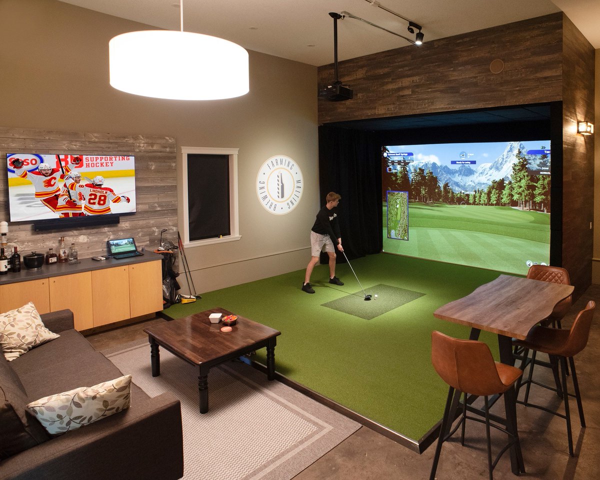 FlightScopeGolf's tweet image. Check out one of the most recent @golfsimCA installs ⛳️

#FlightScopeMevoPlus
#PerformanceDataYouCanTrust