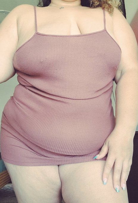 Before you dm me, know I'm shaped like this 😇 https://t.co/tXgEfZmRv6