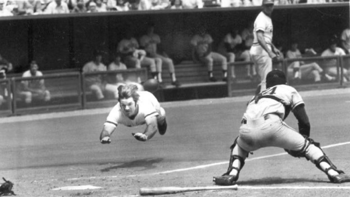 Super70sSports's tweet photo. If Pete Rose had been a dog his head would’ve been hanging out of the car window 100% of the time. https://t.co/SHCDRiTBdJ