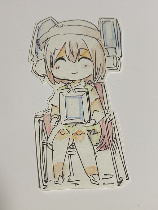 これは2年くらい前にキャンプ場で描いたフクのSDで、その時使ってたスケッチブックに挟まってた

連日の疲れで今日はラクガキも出来ないかなと思ってたけど、なんだか楽しそうに笑ってるフクを見たら元気をもらえた

僕はつくづく漫画というものに救われていると思う 