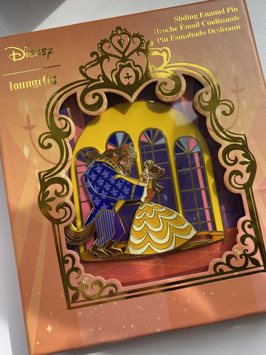 TheDisneyHunter's tweet photo. Another Beauty and the Beast Loungefly pin but this time they are dancing in the Ballroom. Such an iconic scene and I love the unique patterns here ❤️ 

#beautyandthebeast #loungefly https://t.co/kIRFM7tTyk