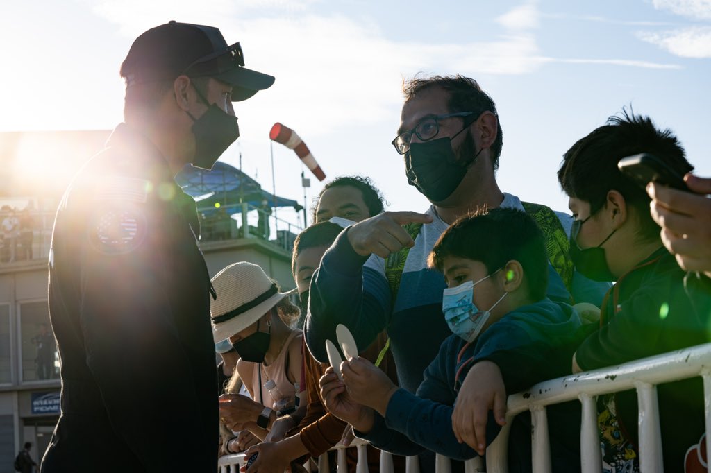 F22DemoTeam's tweet image. Thank you, Chile 🇨🇱! We had an amazing time here showcasing the F-22 Raptor. The support and cooperation between our team and the Chilean forces was fantastic. We saw some familiar faces, made some new friends, and we hope to come back soon @FIDAE_OFICIAL 🇺🇸 #FIDAE2022