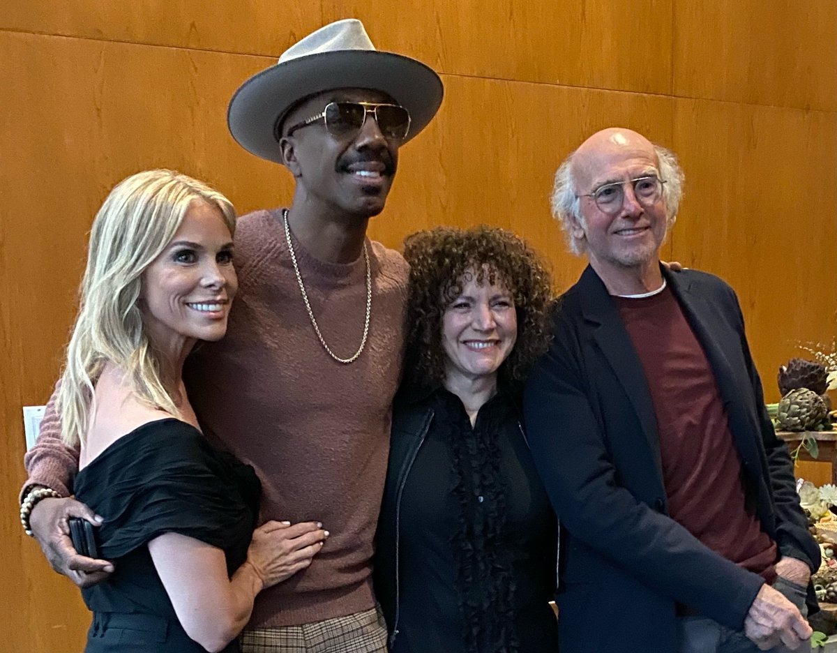 CherylHines's tweet photo. Curbs fans rejoice! We’re doing another season!!! Got to be w my very favorite ppl last night! 🥰♥️🥰♥️ 
#CurbYourEnthusiasm #curbS12 #LarryDavid #susieessman #JBSmoove #jeffGarlin #richardlewis #jeffschaffer #hbo #hbomax #letsdothis #myfamily #lovemyjob https://t.co/hQCt3T72CE