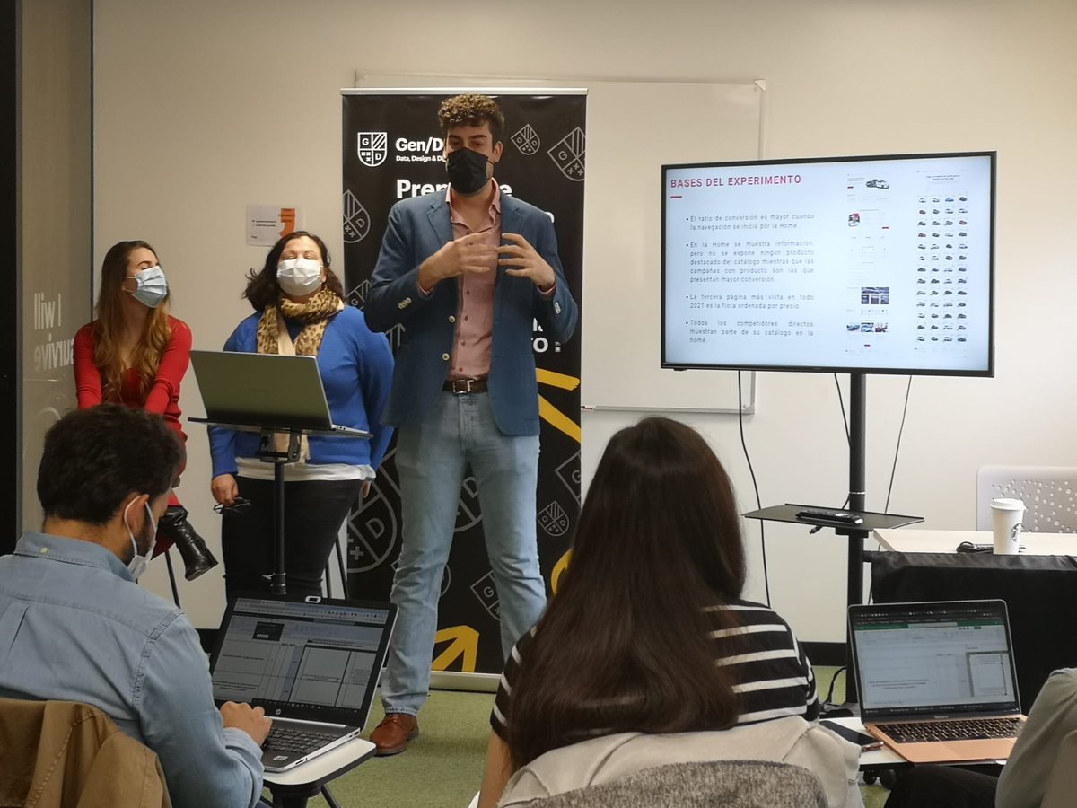 Por fin llegó el día, temido y deseado por partes iguales, pero con una recompensa taaan bonita 👏🏻  

El pasado sábado tuvimos las presentaciones de los proyectos digitales de la IV edición de #analistas #digitales

¡Habéis dejado el pabellón muy alto, qué nivelazo!

#gend #data