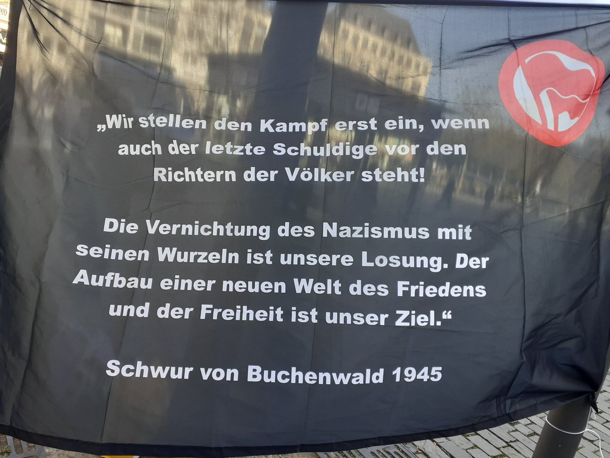 KolnOmas's tweet photo. Warten auf Schwurbel.
#K1104 https://t.co/q39nzFBZ06