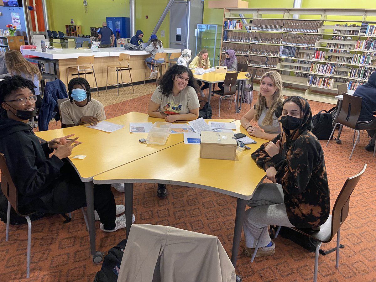 Mary Reynolds tweet media