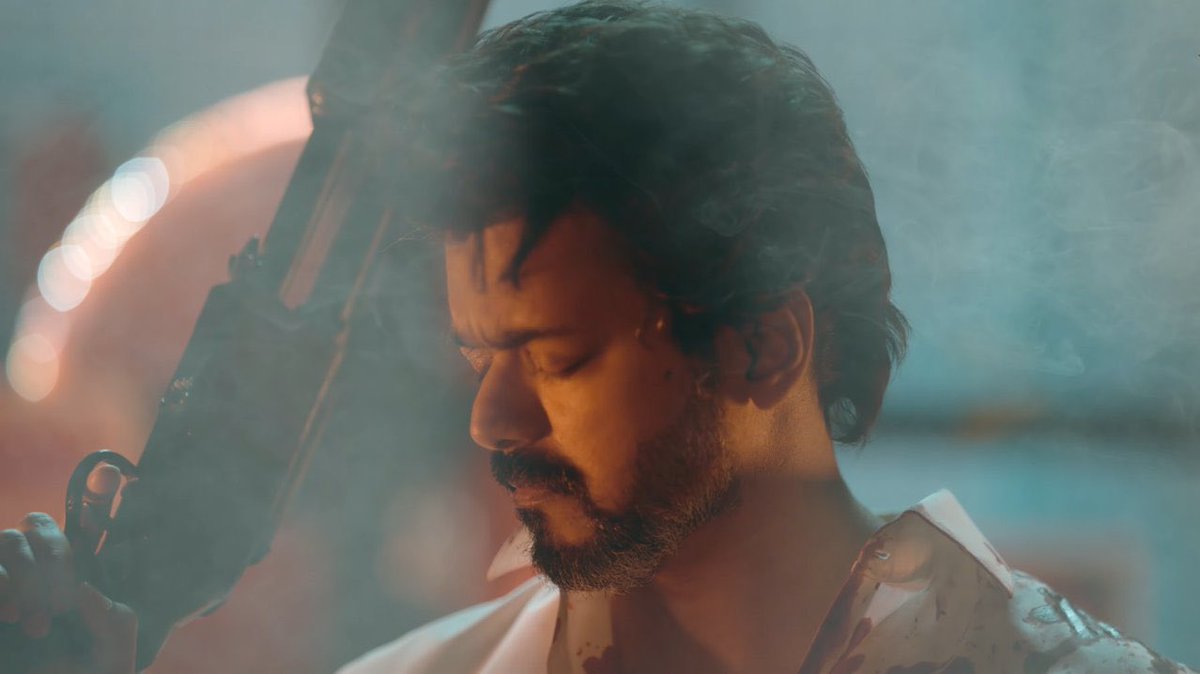 vinki_here's tweet photo. Expecting boxoffice 

#beast (300--350+cr)💥✌
(Day1 TN #35CR WW =#85CR BEAST)💯💣

#kgf (400cr+)💥✌ https://t.co/fqukPIuSkD