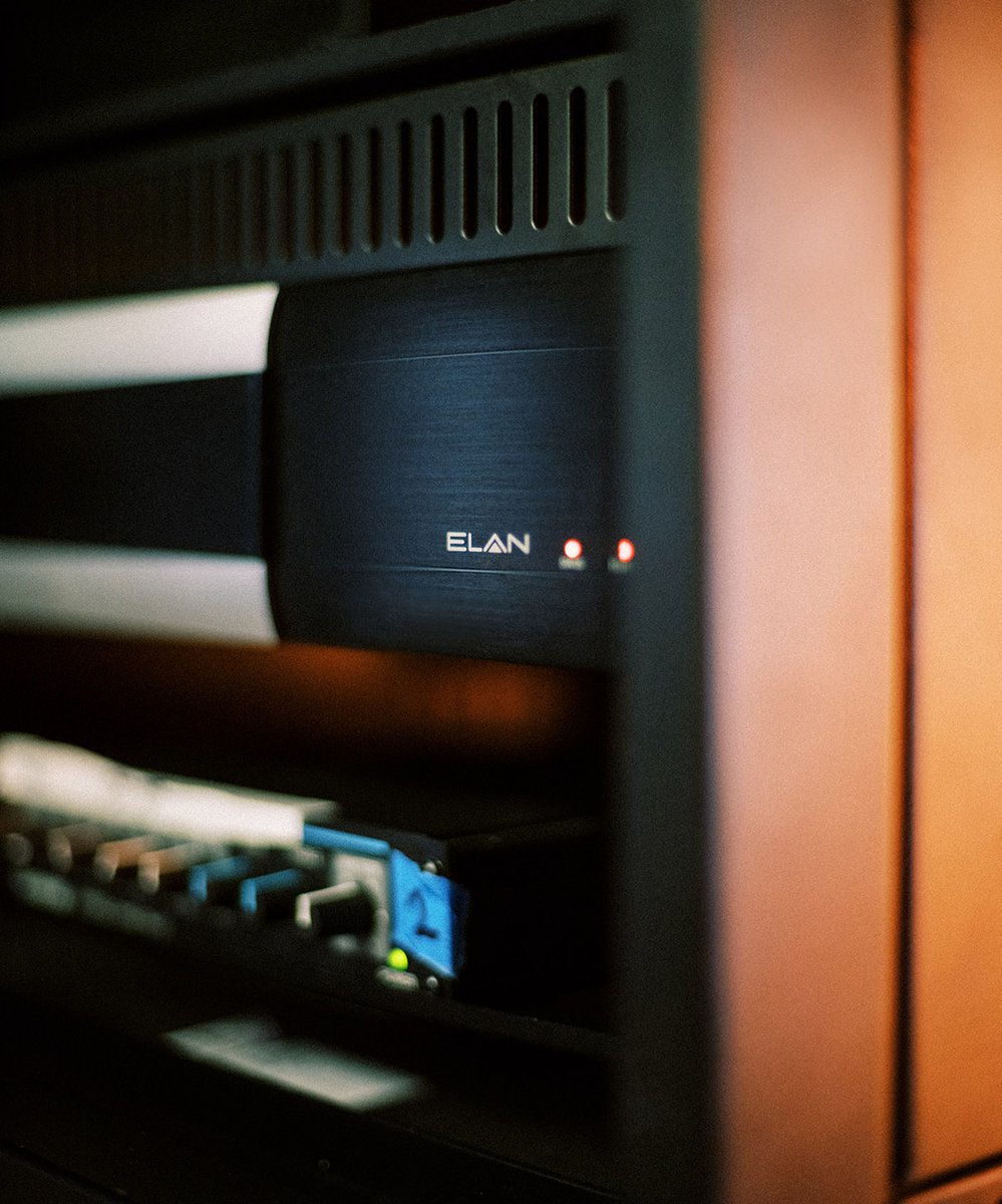 Nice_ELAN's tweet image. The brains behind the beauty. ✨
 
🏠 @lot9brew 
📸 @hardencreative 
Integrator: @AICHHIBluffton 

#ELANControlSystems #AVRack #SmartHome