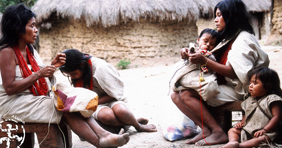 "Chez les Kagabas, c'est aux femmes qu'incombe la responsabilité de revisiter par la pensée l'ensemble d'un projet, les composantes d'une action, les étapes d'un processus, afin d'anticiper au mieux les conséquences, les risques et les enjeux."