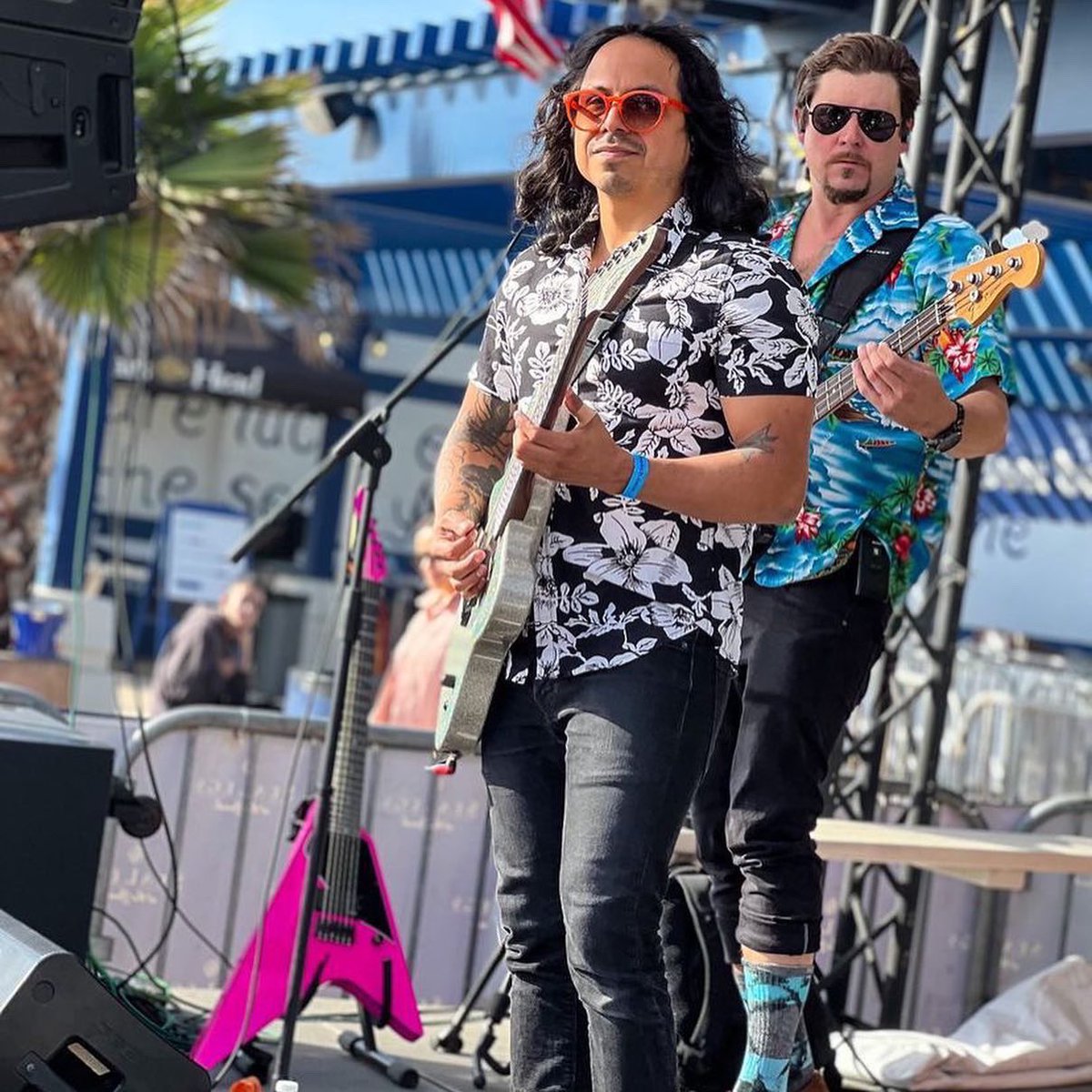Aloha Radio tweet media