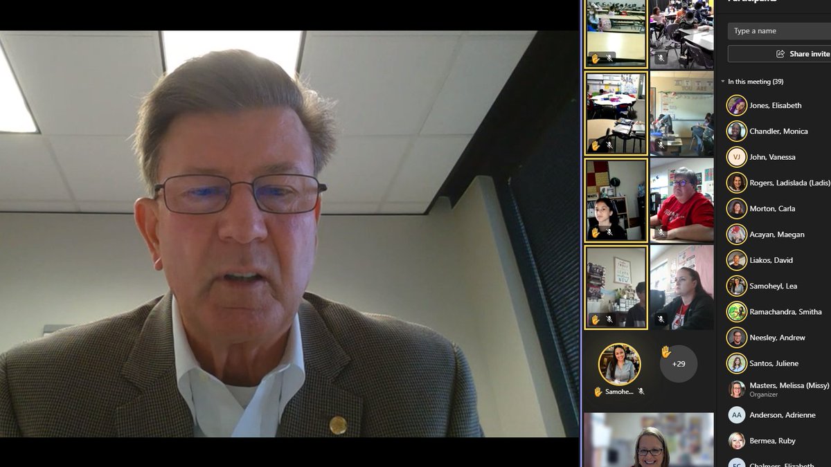 CSE_Counselors's tweet photo. CSE was proud to welcome Mayor Joe Zimmerman as our first presenter of Virtual Career Week! Mayor Zimmerman is always a pleasure to have and our students love him. Thank you for all you do for the residents of Sugar Land. You are such an inspiration!
@VoteZimmerman https://t.co/0jVYzlt00w
