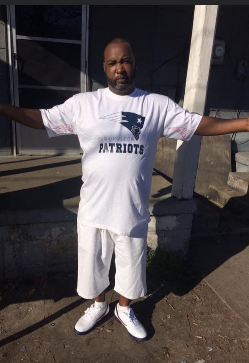 TiandriaC's tweet photo. @Patriots this is my uncle Bull. He was the biggest Pats fan! He was willing to stand up for his team no matter what. Unfortunately and unexpectedly he passed this weekend. He wouldn't anything more than an autograph from the team or anything with the team. #Patriots #repost https://t.co/4MCtZXkCiQ